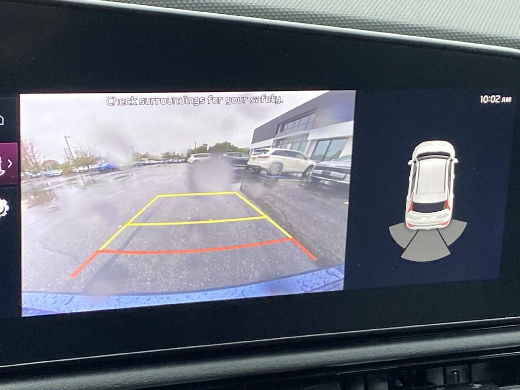 Used 2024 Kia Niro EX FWD image 30
