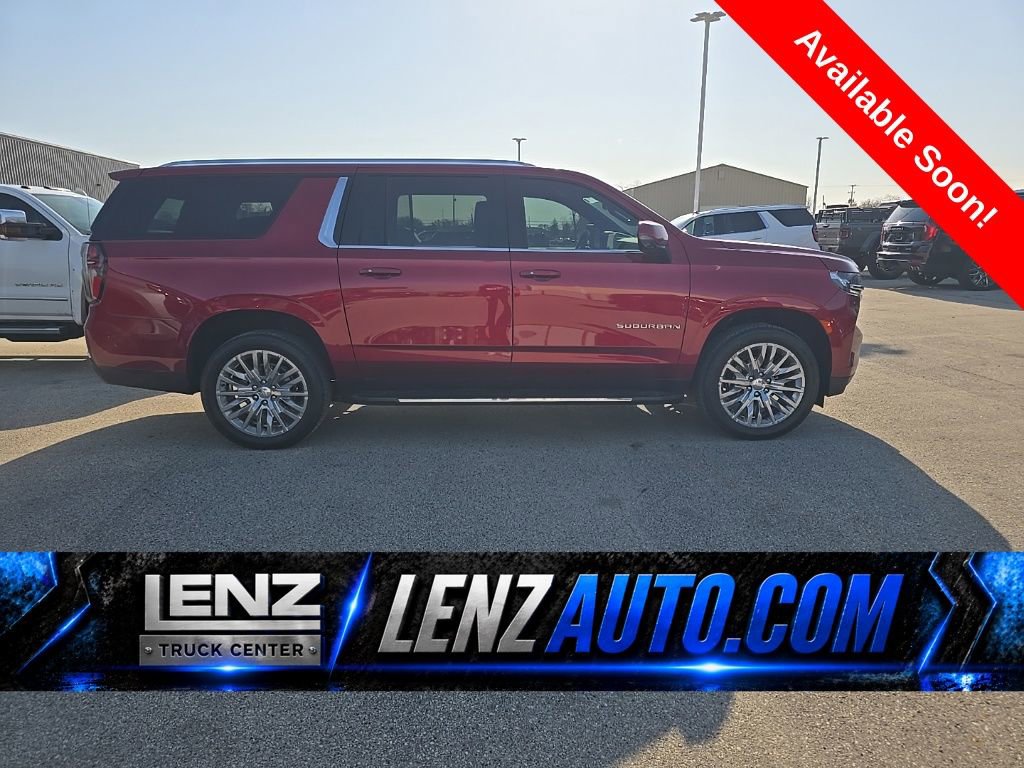 Used 2024 Chevrolet Suburban LT w/ Luxury Package AWD/4WD image 1