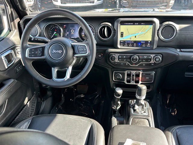 Used 2023 Jeep Wrangler Unlimited Sahara w/ Cold Weather Group AWD/4WD image 33