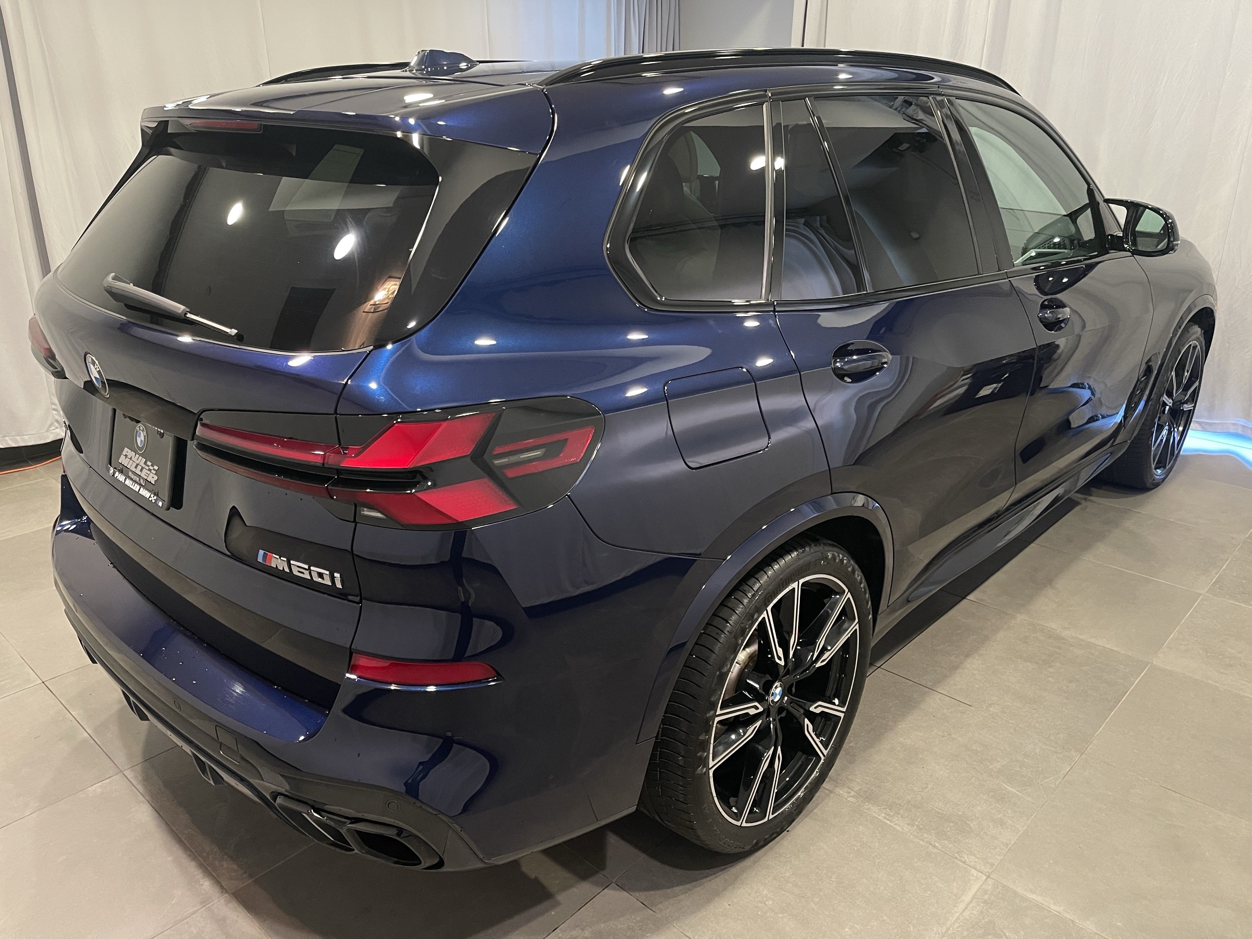 Certified 2024 BMW X5 M60i w/ Executive Package AWD/4WD image 6