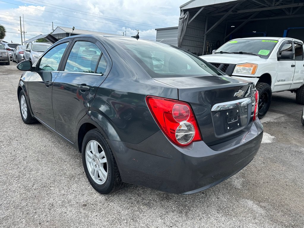 Used 2014 Chevrolet Sonic LT FWD image 4
