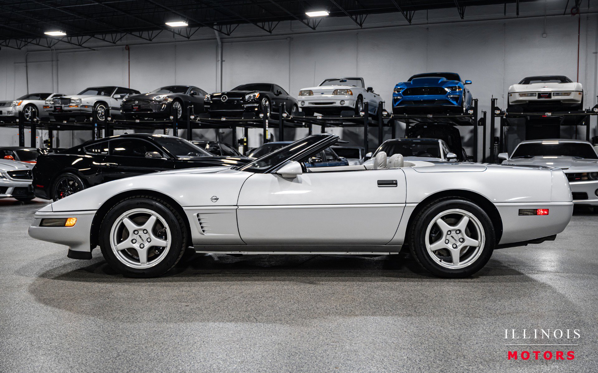 Used 1996 Chevrolet Corvette Convertible image 2
