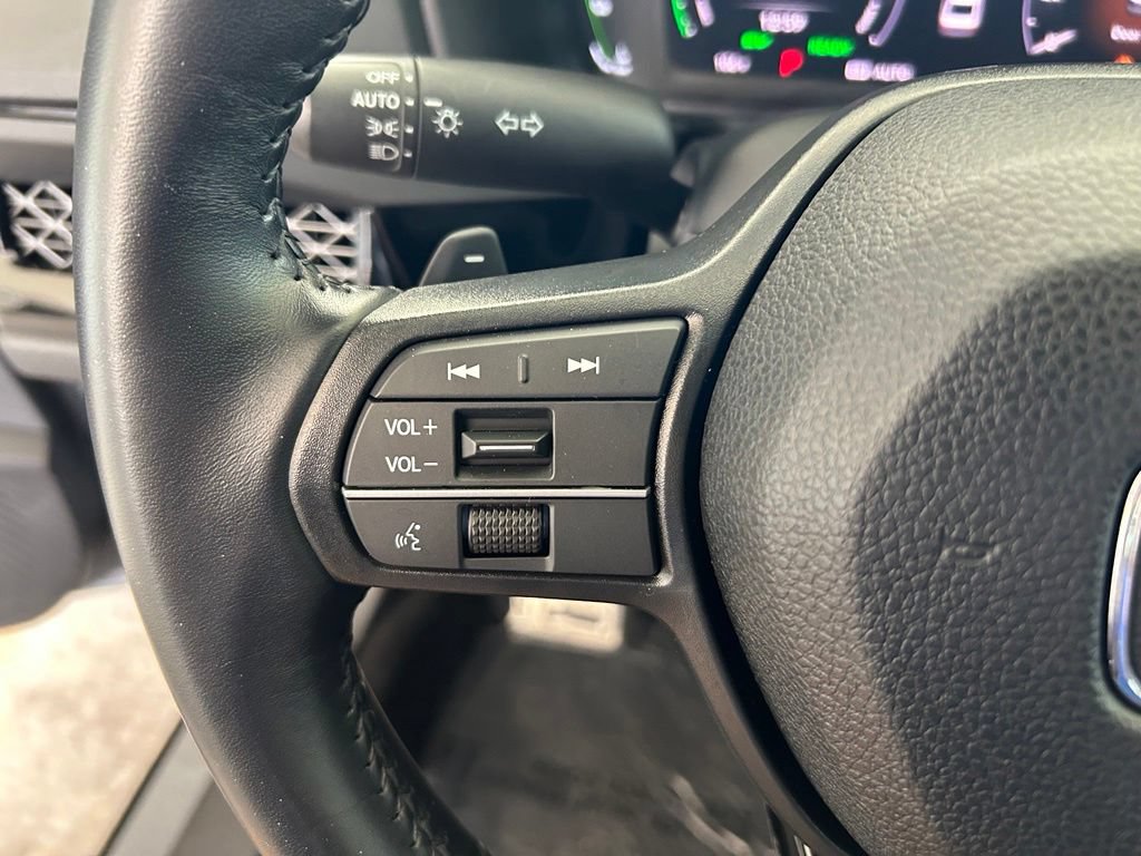 Used 2024 Honda Accord Sport image 42