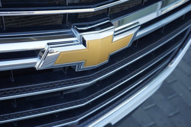 Used 2020 Chevrolet Traverse LT w/ LT Premium Package image 12