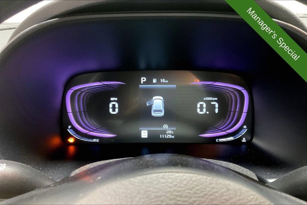 Used 2025 Kia Soul LX w/ LX Technology Package FWD image 26