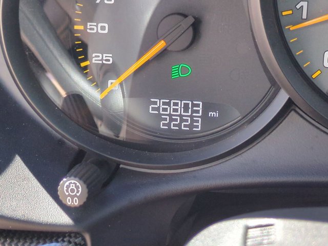 Used 2020 Porsche 718 Cayman GT4 RWD image 11