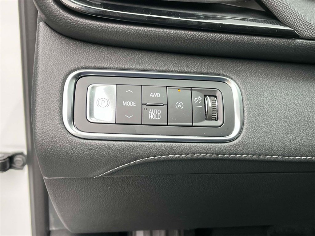 New 2025 Buick Enclave Sport Touring w/ LPO, Floor Liner Package image 25