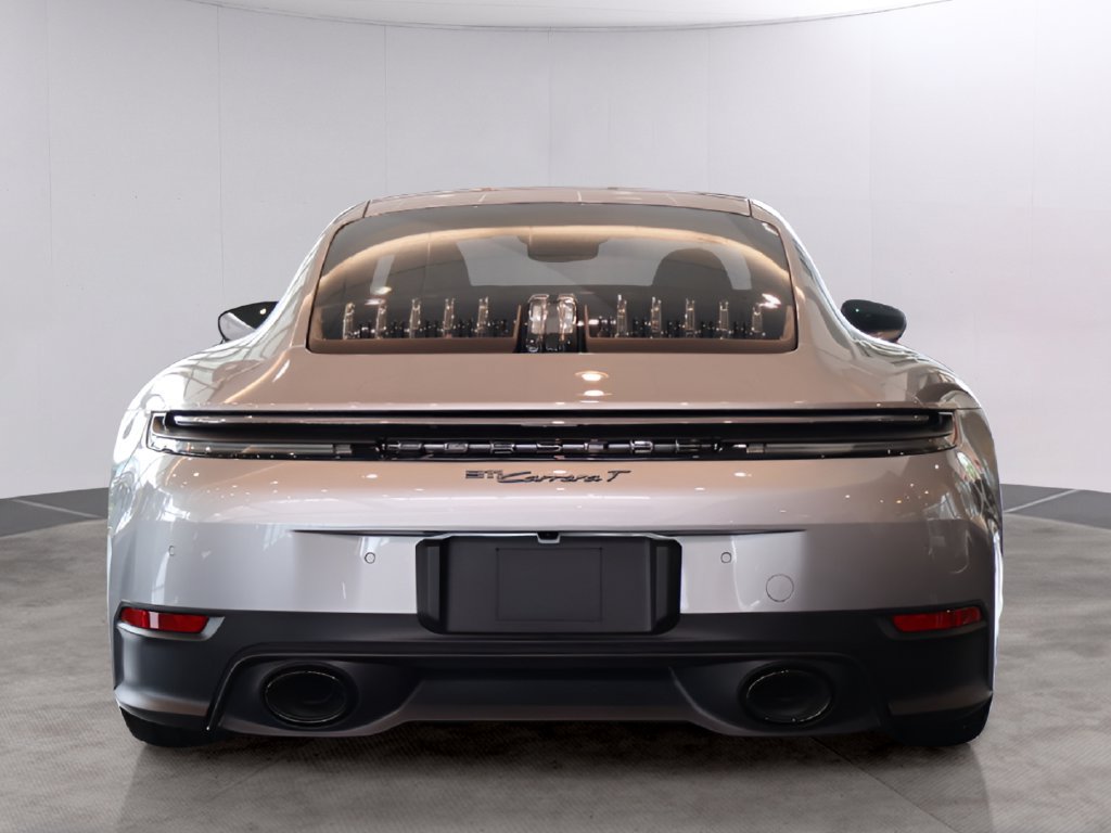 Used 2026 Porsche 911 Carrera RWD image 6