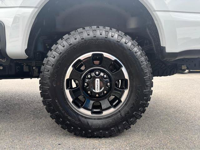 Used 2026 Ford F250 Lariat w/ Tremor Off-Road Package AWD/4WD image 4