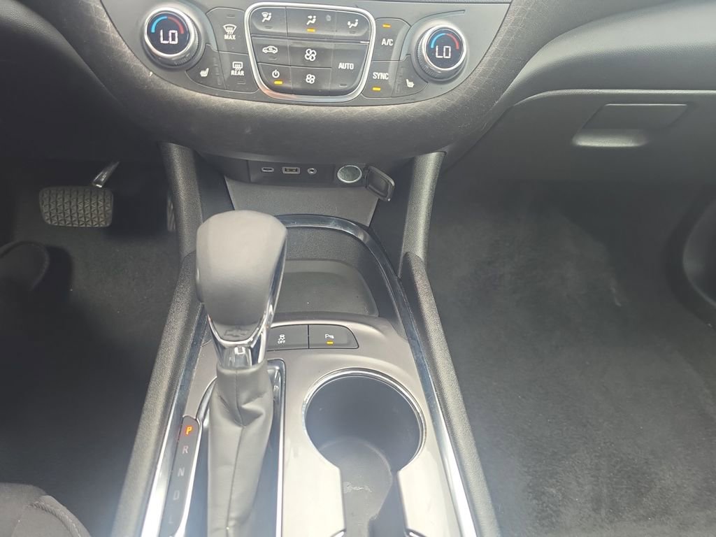 Used 2024 Chevrolet Malibu LT FWD image 15