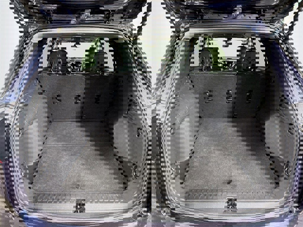 Used 2019 Chevrolet Equinox Premier image 18