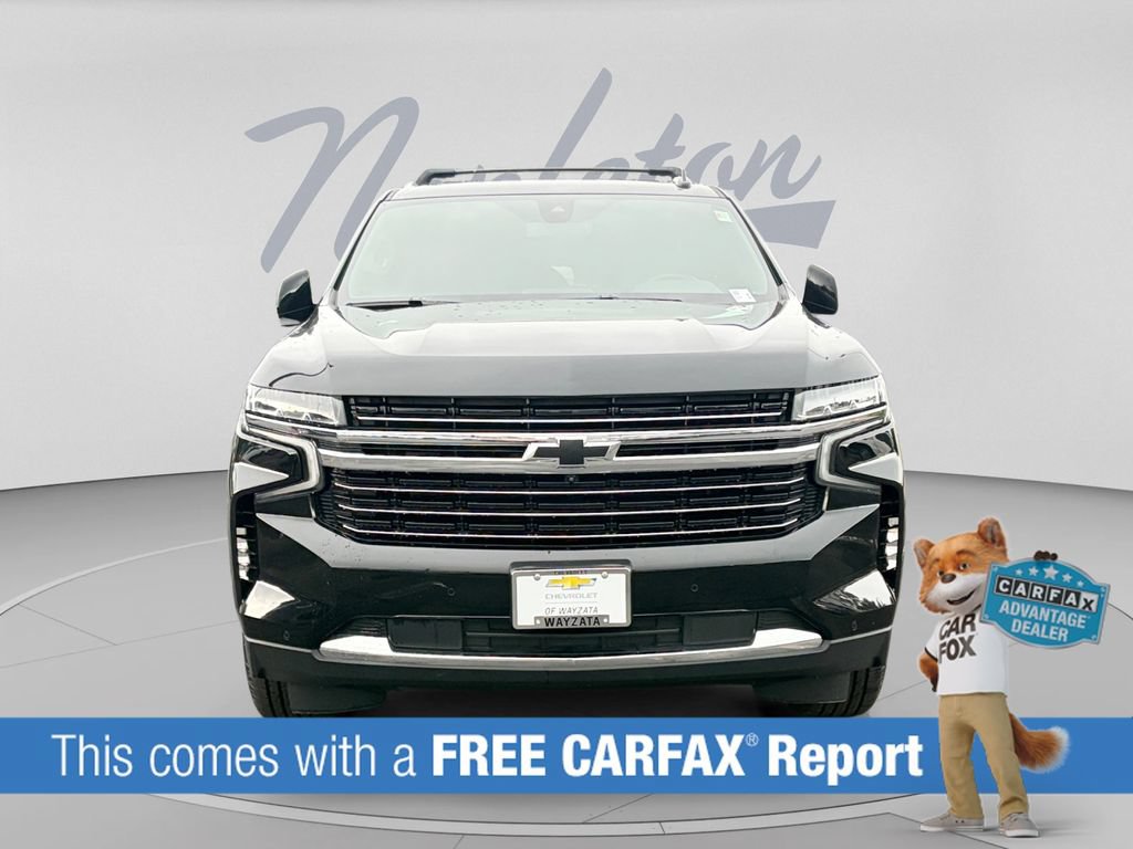 Used 2022 Chevrolet Tahoe LT w/ Luxury Package AWD/4WD image 2