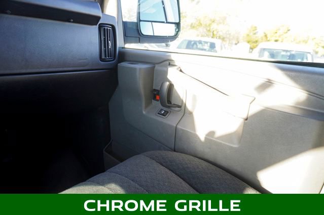 Used 2024 GMC Savana 2500 w/ Driver Convenience Package image 22