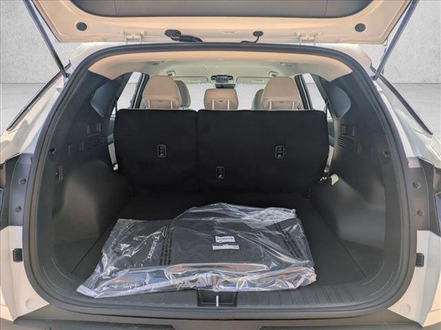 New 2026 Hyundai Tucson Blue SE image 19