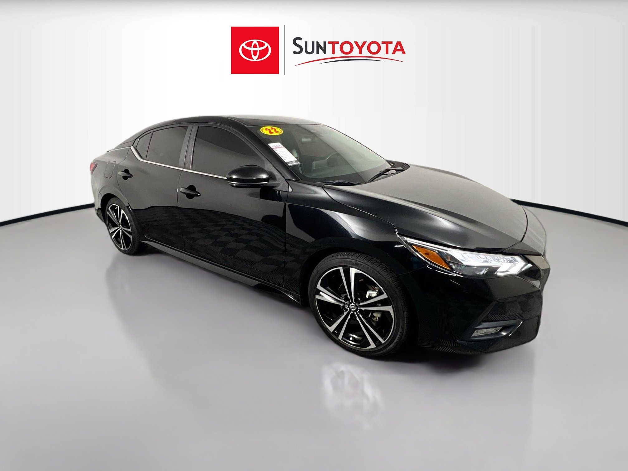 Used 2022 Nissan Sentra SR image 1