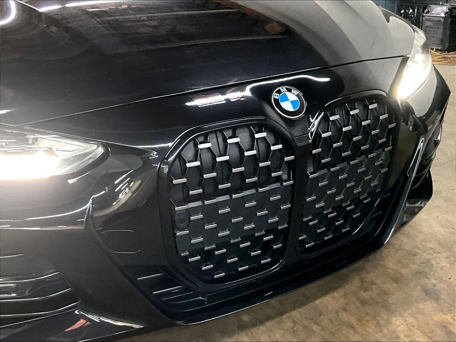 Certified 2023 BMW 430i xDrive Convertible w/ M Sport Package AWD/4WD image 31
