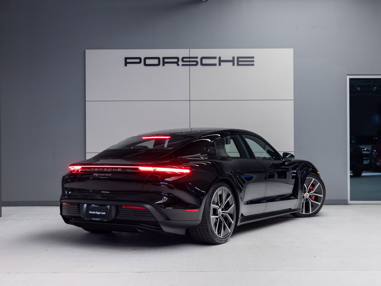 New 2026 Porsche Taycan 4S image 7
