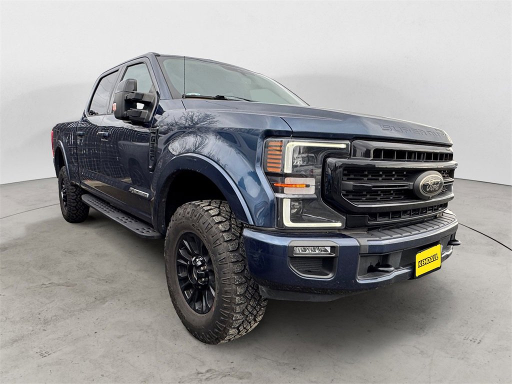 Used 2020 Ford F350 Lariat image 3