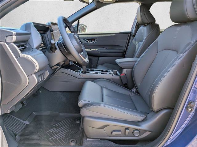 Used 2026 Subaru Outback Touring AWD/4WD image 4