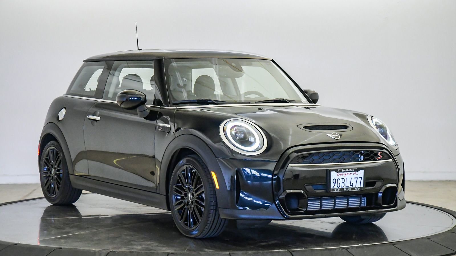 Certified 2024 MINI Cooper S FWD image 6