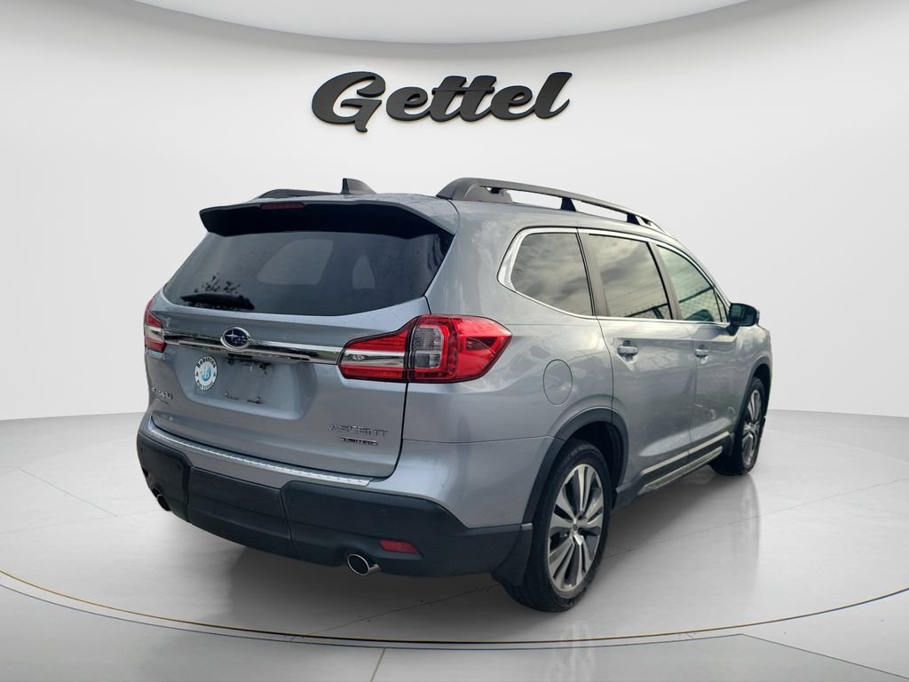 Used 2021 Subaru Ascent Limited w/ Technology Package AWD/4WD image 3
