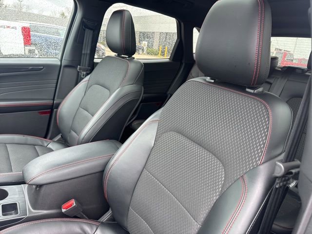 Used 2023 Ford Escape ST-Line w/ Tech Pack #1 AWD/4WD image 23