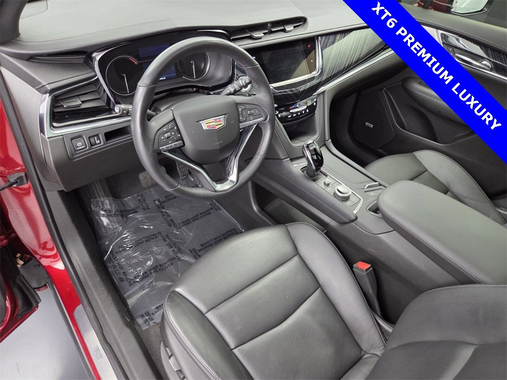 Used 2024 Cadillac XT6 Premium Luxury image 26