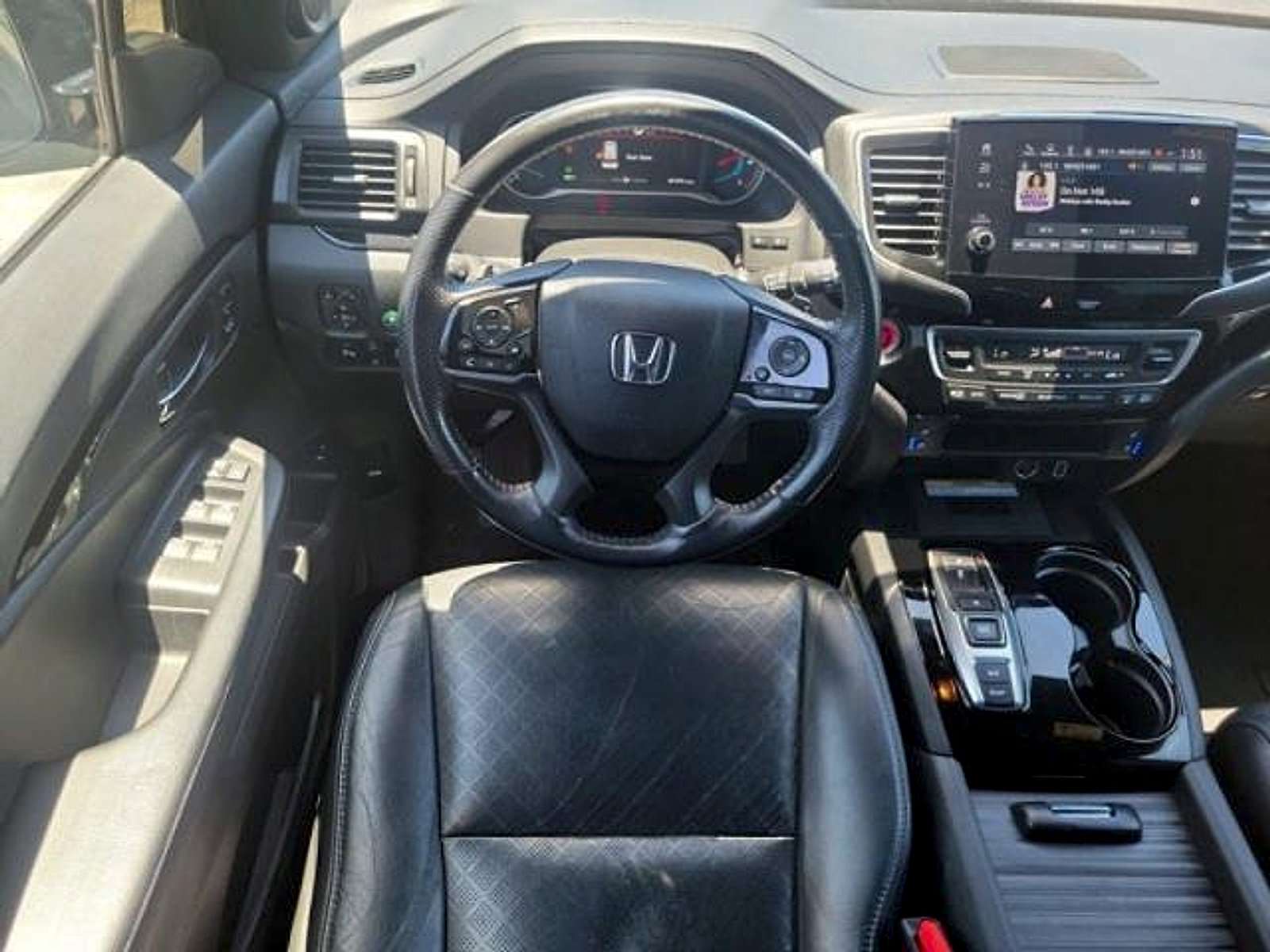 Used 2021 Honda Passport Elite image 12