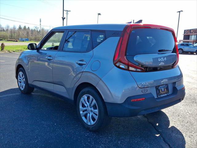 Used 2022 Kia Soul LX FWD image 21