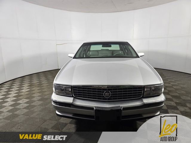 Used 1994 Cadillac De Ville Concours FWD image 2