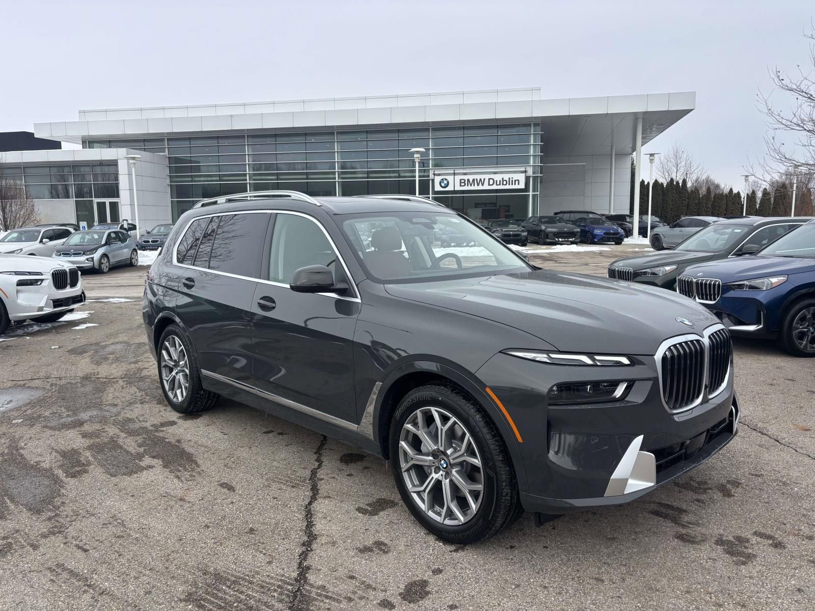 New 2026 BMW X7 xDrive40i w/ Executive Package