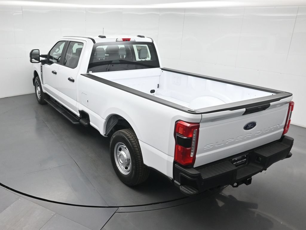 New 2026 Ford F250 XL w/ 360-Degree Camera Package RWD image 36