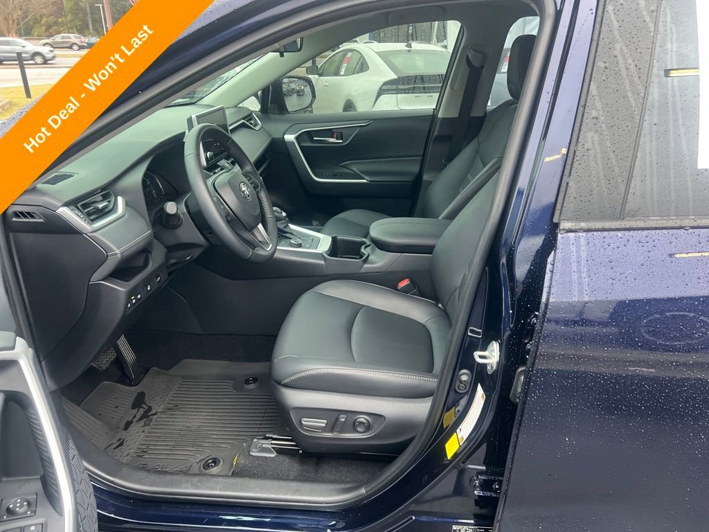 Certified 2025 Toyota RAV4 XLE Premium image 11
