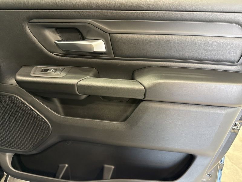 New 2026 RAM 1500 Express AWD/4WD image 15