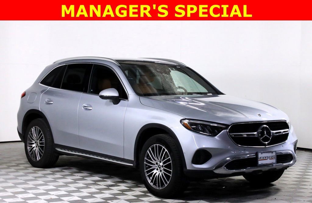 Certified 2026 Mercedes-Benz GLC 300 4MATIC image 1