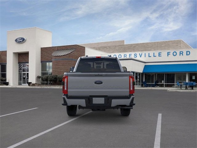 New 2026 Ford F250 Lariat w/ Black Appearance Package image 5