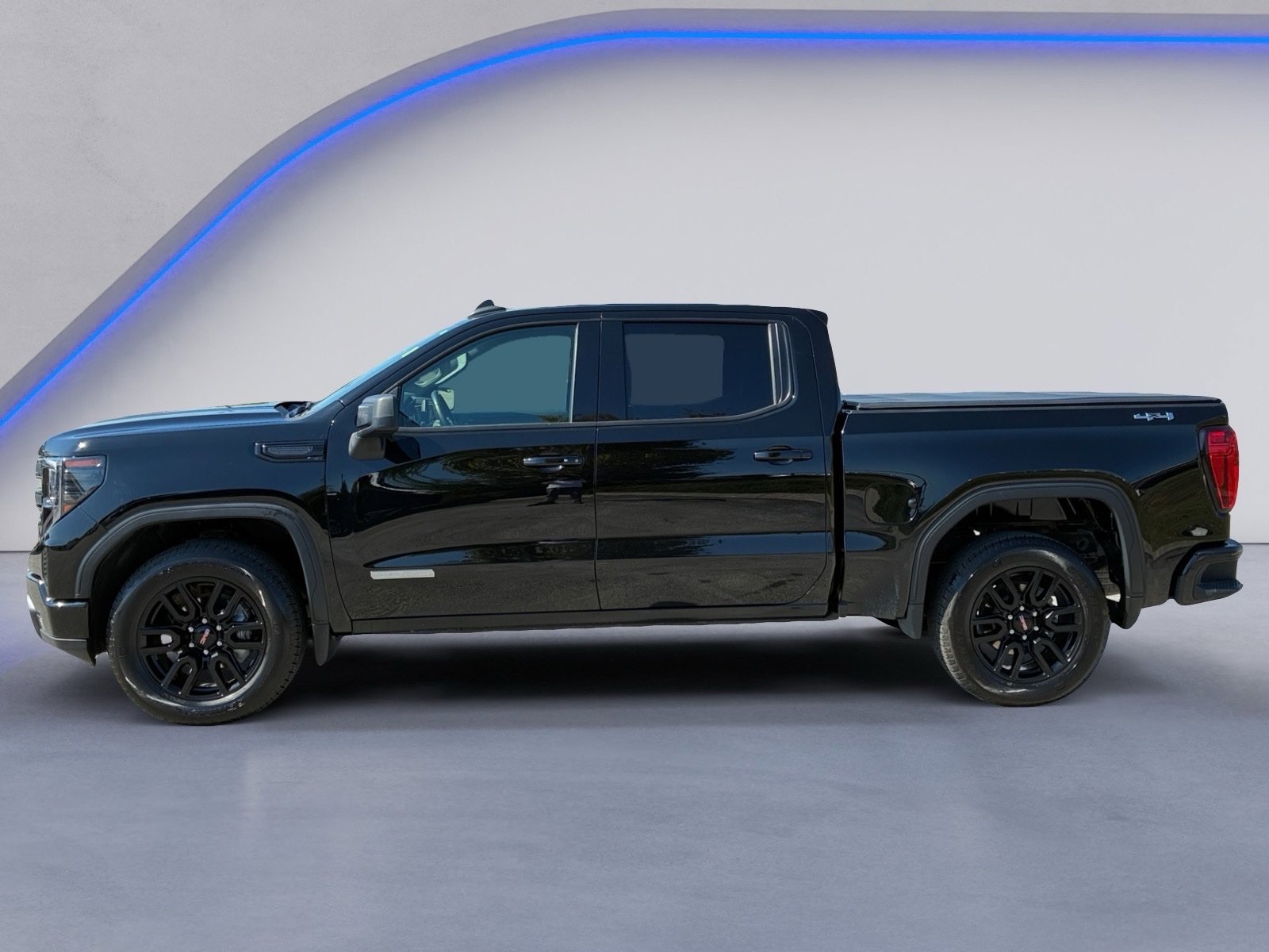 Used 2024 GMC Sierra 1500 Elevation AWD/4WD image 7