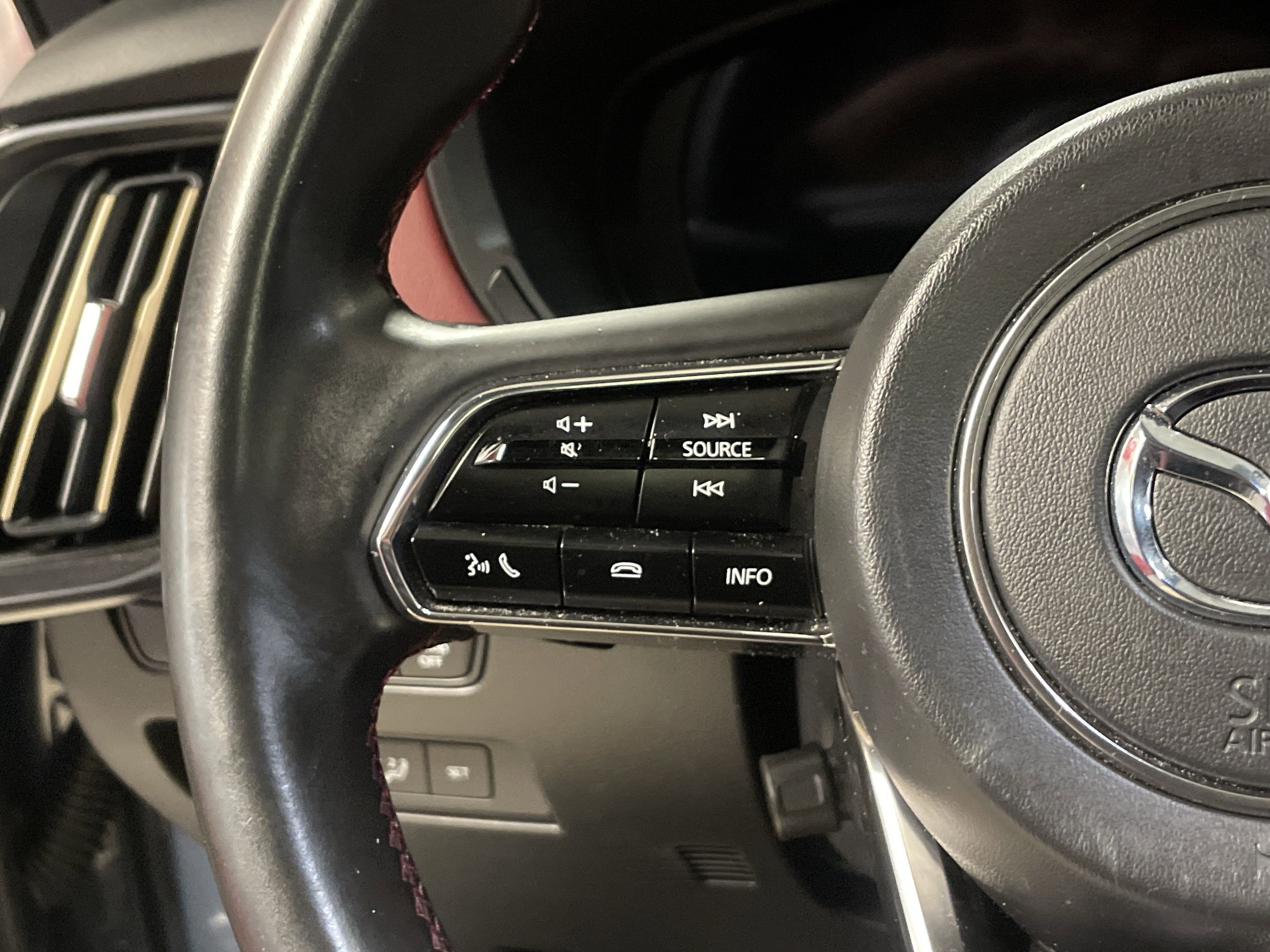 Used 2025 MAZDA CX-70 3.3 Turbo S w/ Premium Package image 19