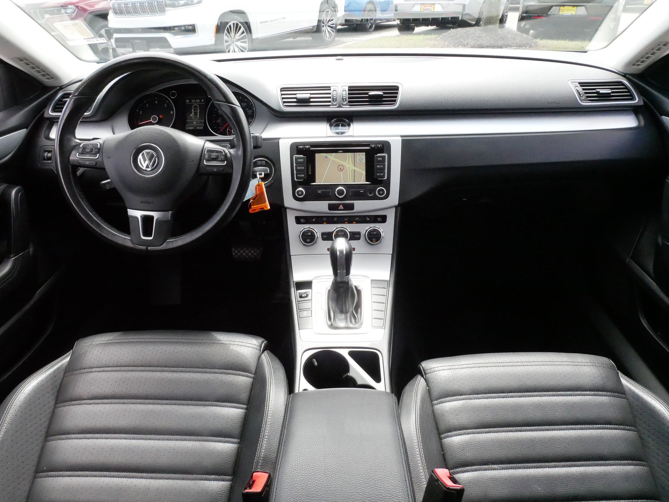 Used 2014 Volkswagen CC R-Line FWD image 10