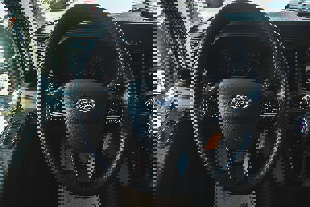 Used 2023 Ford Transit 250 T-250 RWD Low Roof w/ Exterior Upgrade Package image 9