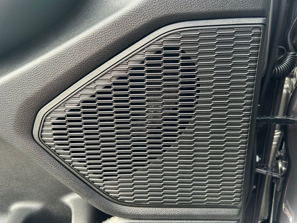 New 2025 Jeep Grand Cherokee Limited image 6