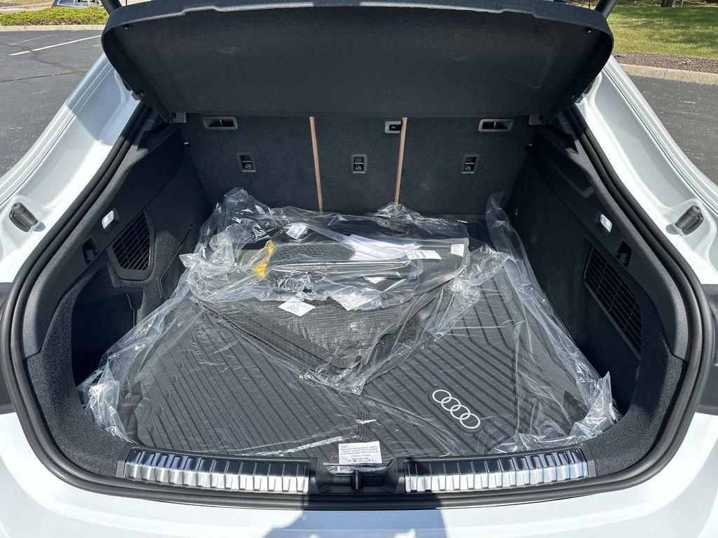 New 2025 Audi A5 2.0T Premium Plus Sedan image 9