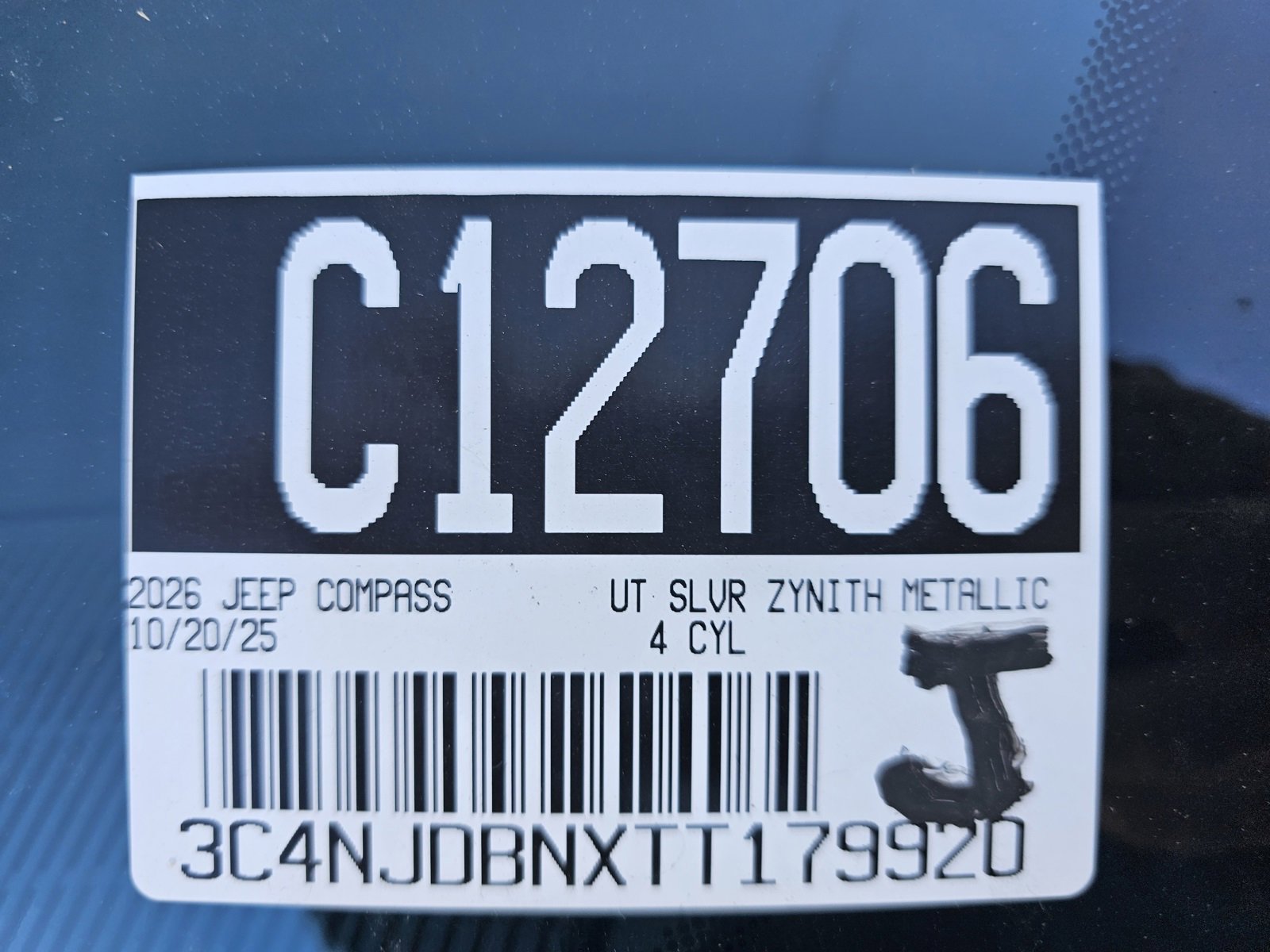 New 2026 Jeep Compass Latitude image 10