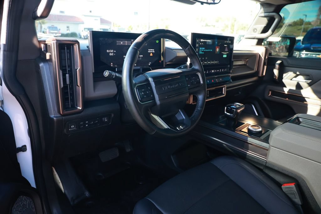 Used 2025 GMC Hummer EV 2X AWD/4WD image 16