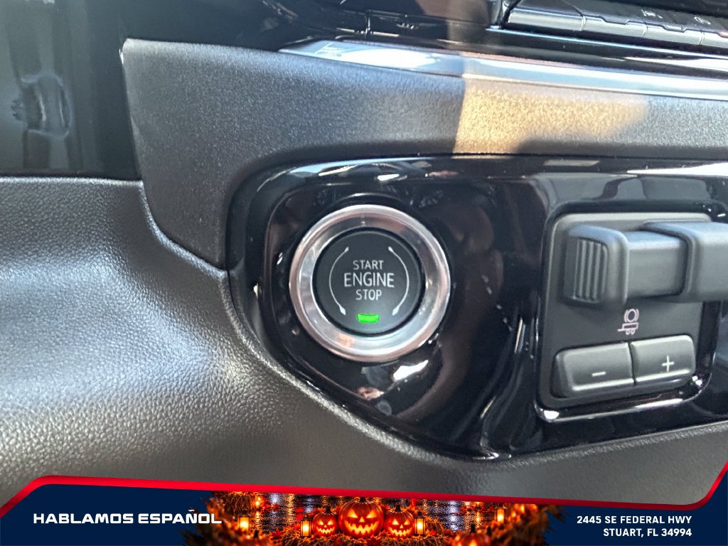 New 2026 GMC Sierra 1500 SLT w/ SLT Premium Package AWD/4WD image 25