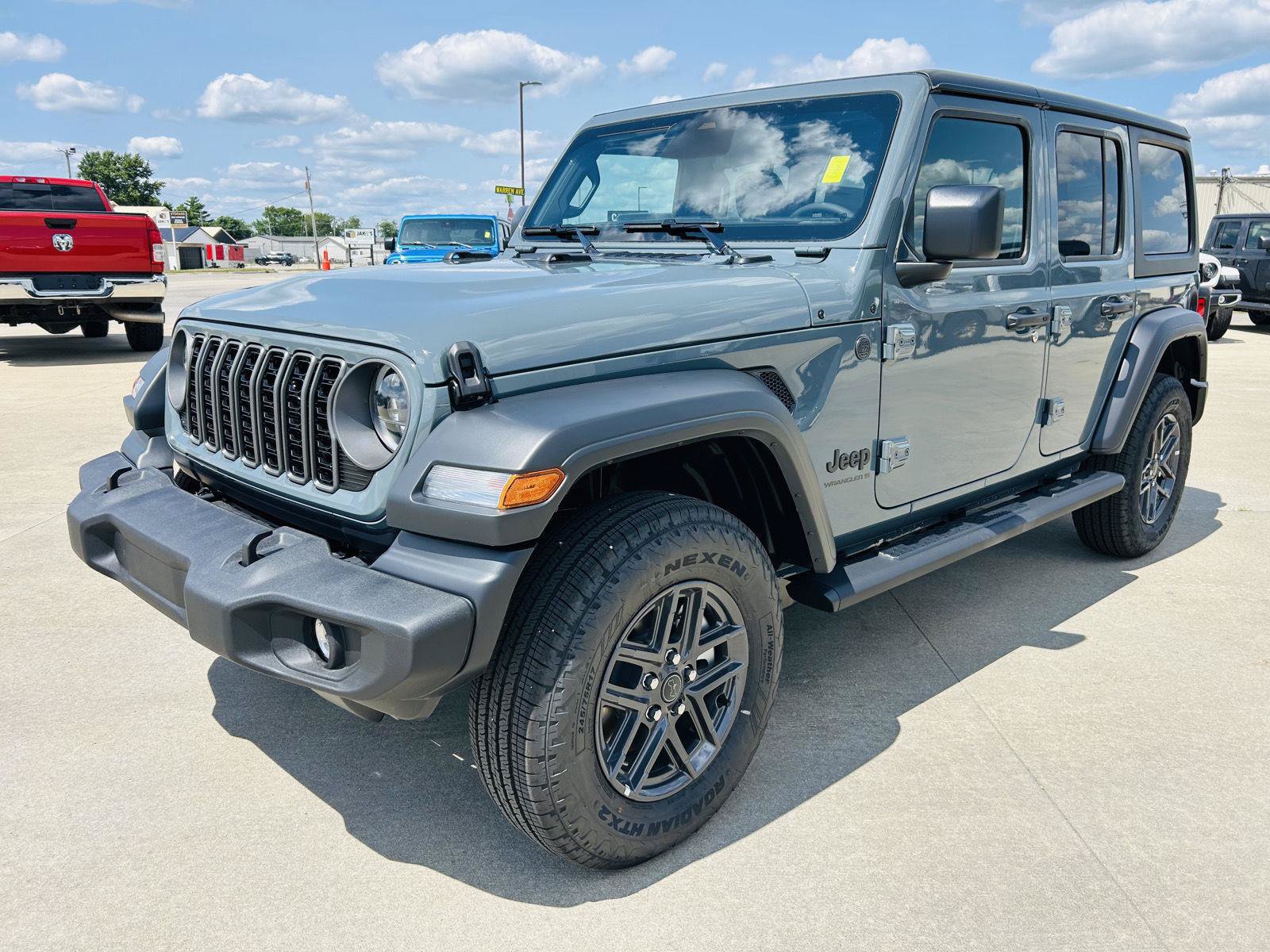 New 2026 Jeep Wrangler Unlimited Sport AWD/4WD image 31
