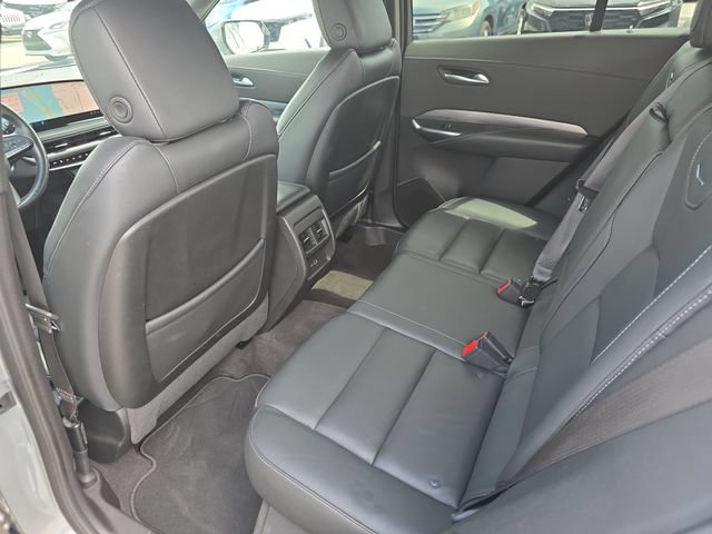Used 2025 Cadillac XT4 Premium Luxury FWD image 28