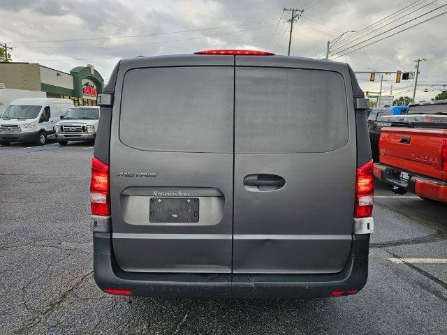 Used 2016 Mercedes-Benz Metris image 6