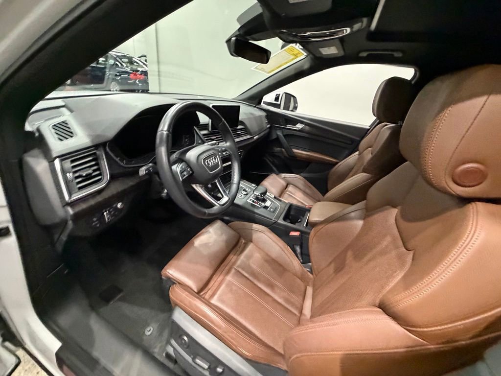 Used 2019 Audi Q5 Prestige w/ Prestige Package AWD/4WD image 21