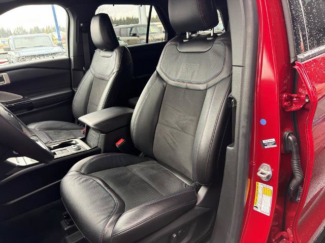 Certified 2023 Ford Explorer ST w/ Equipment Group 401A image 18